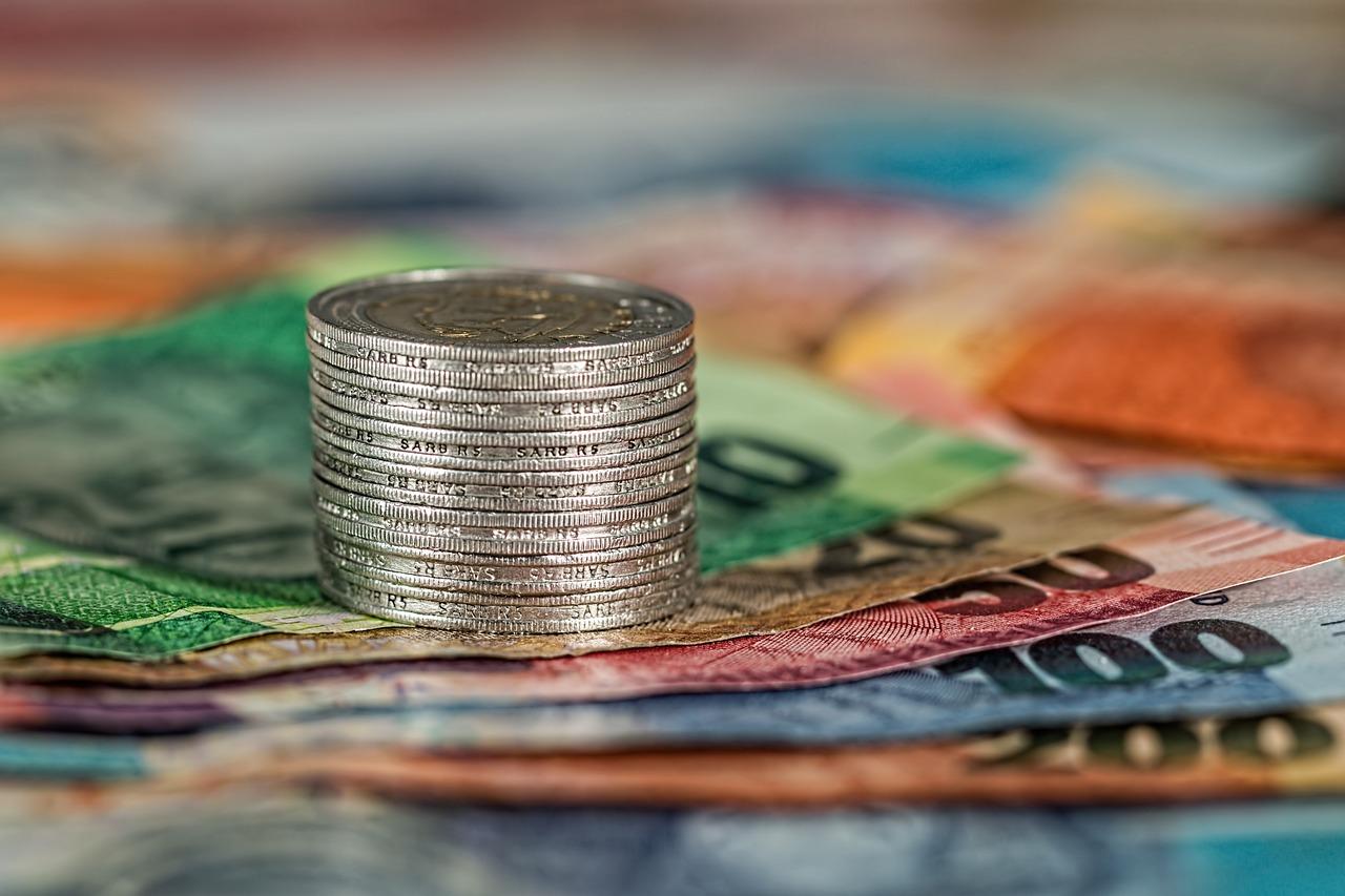 Is Bendigo and Adelaide Bank (ASX: BEN) well-placed to benefit from positive sectoral trends?