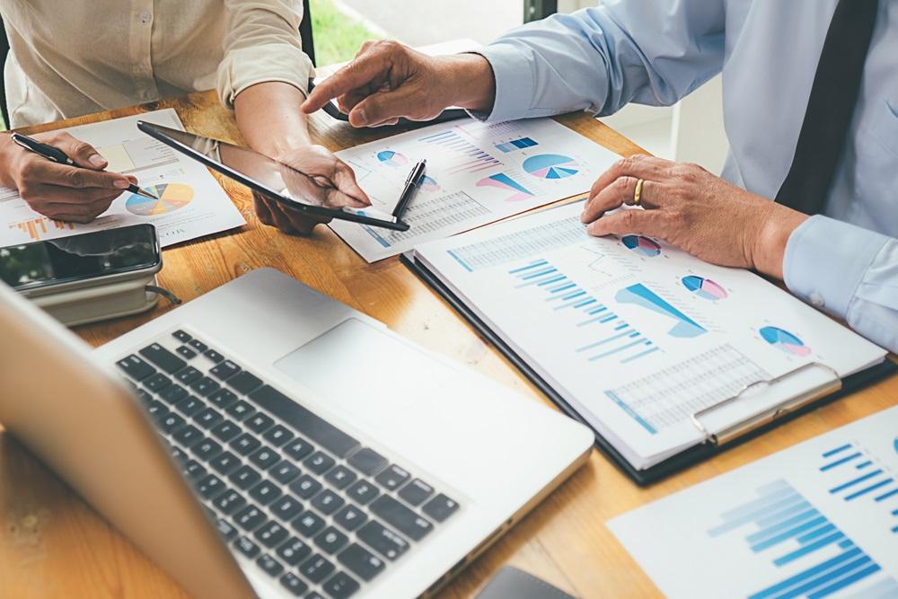 One Financial Services Stock Trading Near Resistance Levels – RPL
