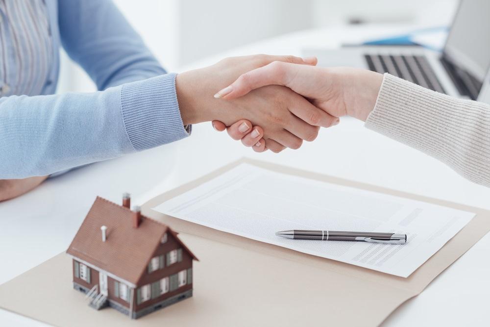 One Real Estate Stock Trading Near Resistance Levels – ASK