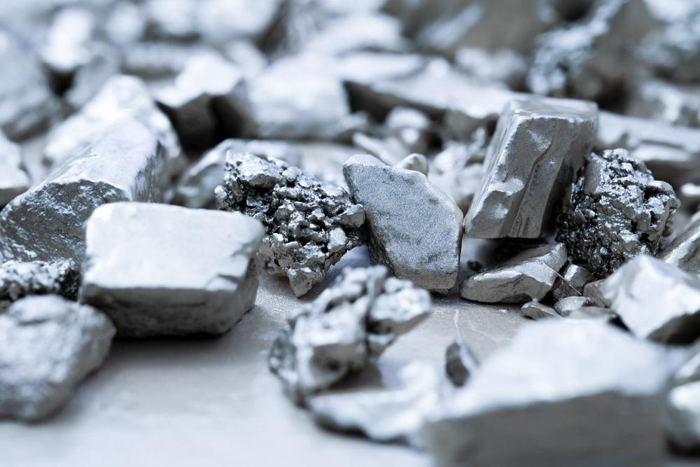 One Metals & Mining Stock Trading Near the Resistance Levels – SVL