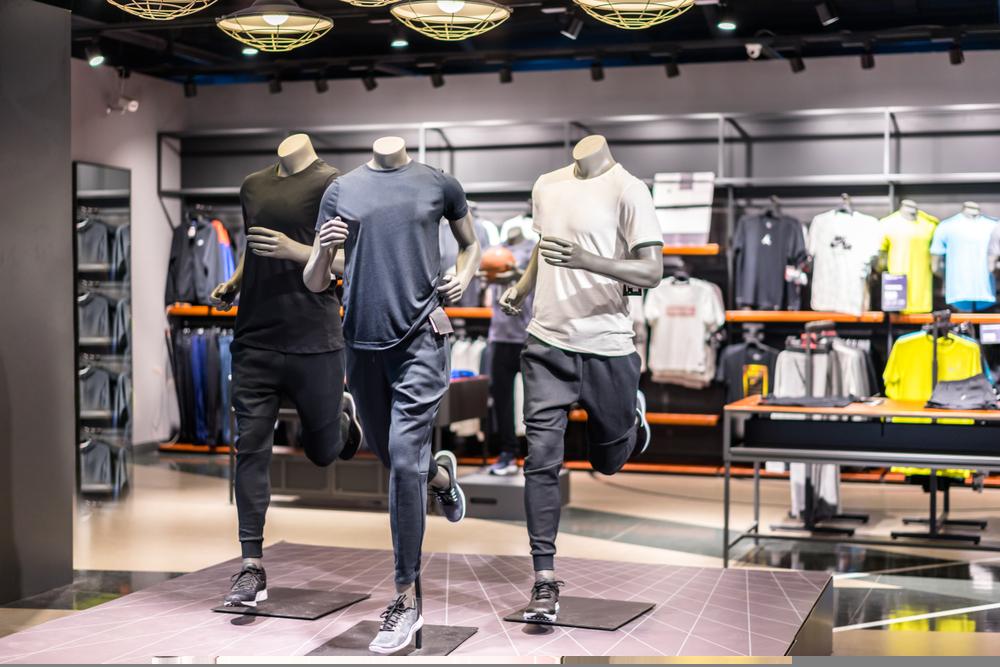One Apparel Retail Stock Focusing on Expanding Customer Reach-STP