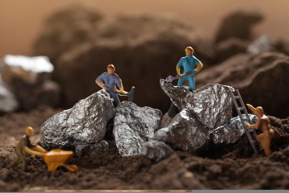 One Materials Stock Focusing on Strategic Expansion and Cost Reductions - LTR